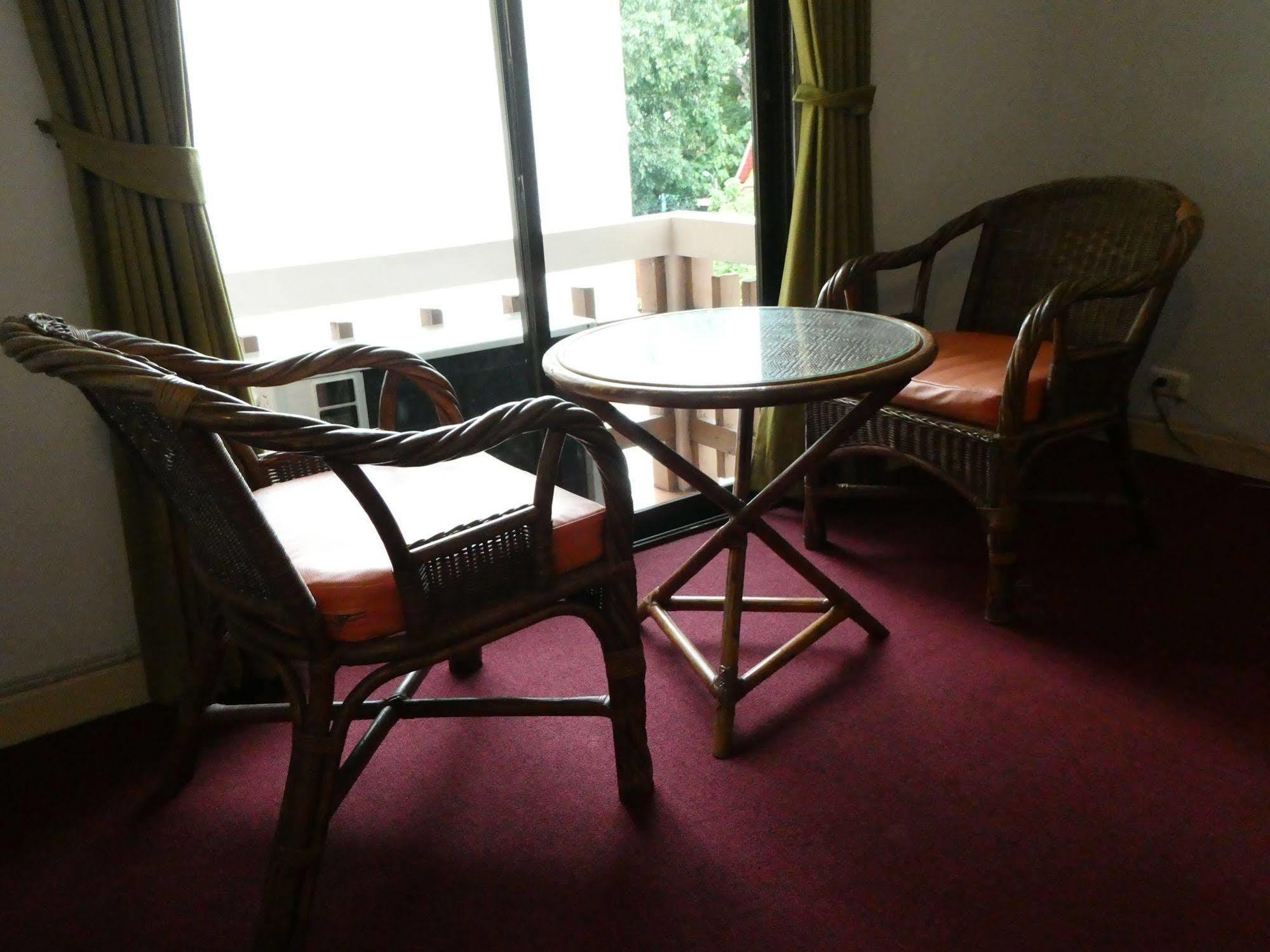 Mango Lagoon Place Khách sạn Bangkok